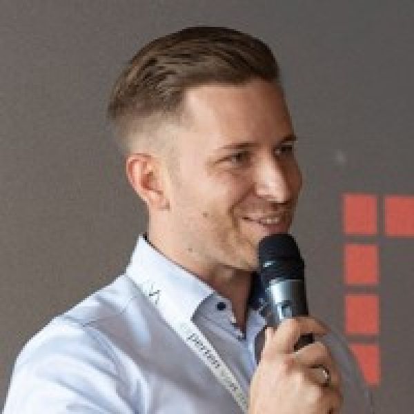 Mario Lengauer Geschäftsmodelle, Gründung, Vertrieb