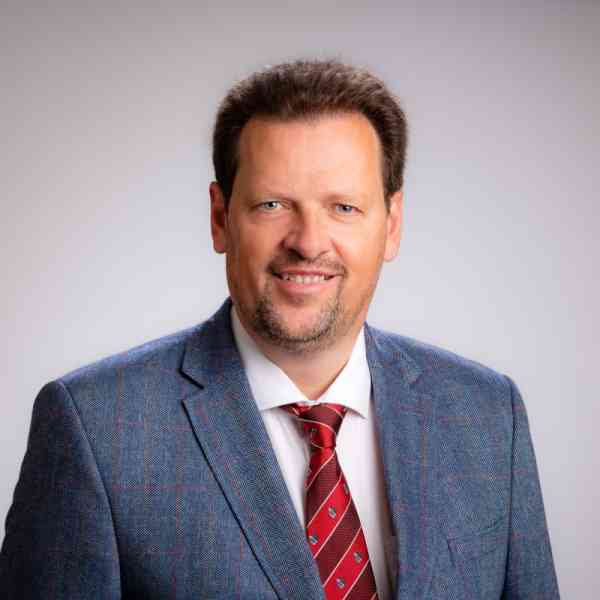 Beratung in Risikoerkennung, Versicherung und Vorsorge, Netzwerker, F&uuml;hrung und Vertrieb